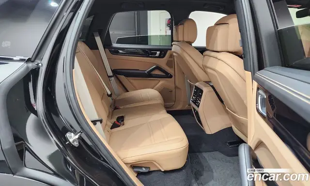 Porsche Cayenne 2022 3.0 автомат (гидро), миниатюра 11