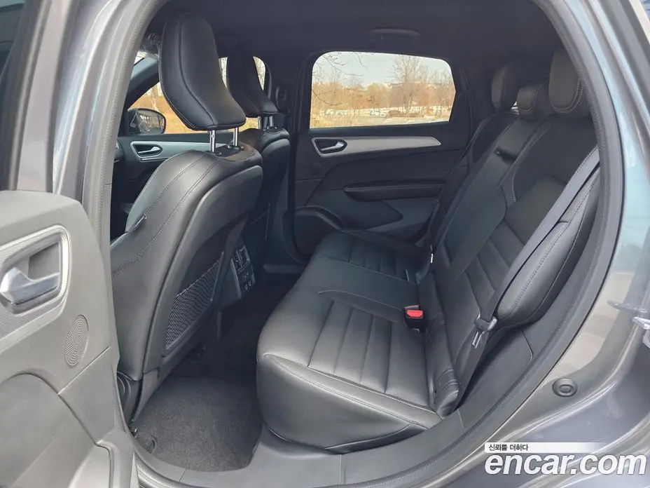 Renault (Samsung) Arkana 2024 1.6 автомат (гидро), фото 13