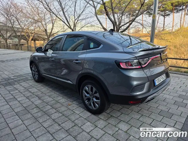 Renault (Samsung) Arkana 2024 1.6 автомат (гидро), миниатюра 4