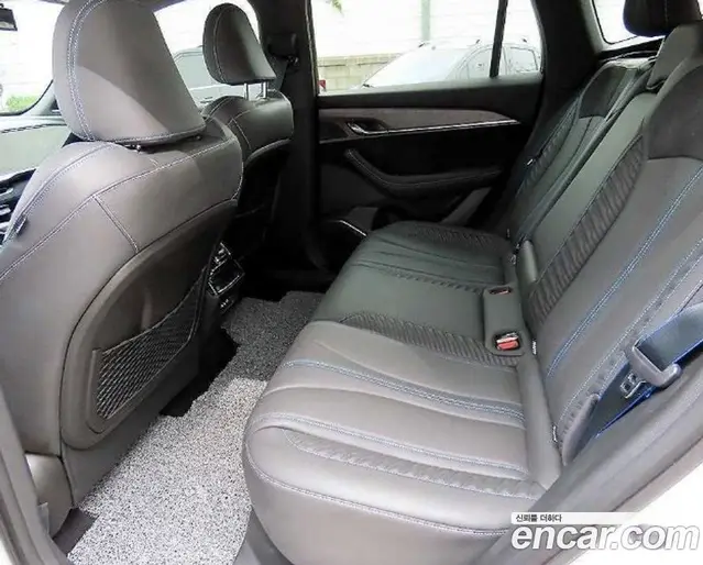 Renault (Samsung) Grand Koleos 2024 2.0 автомат (гидро), миниатюра 12