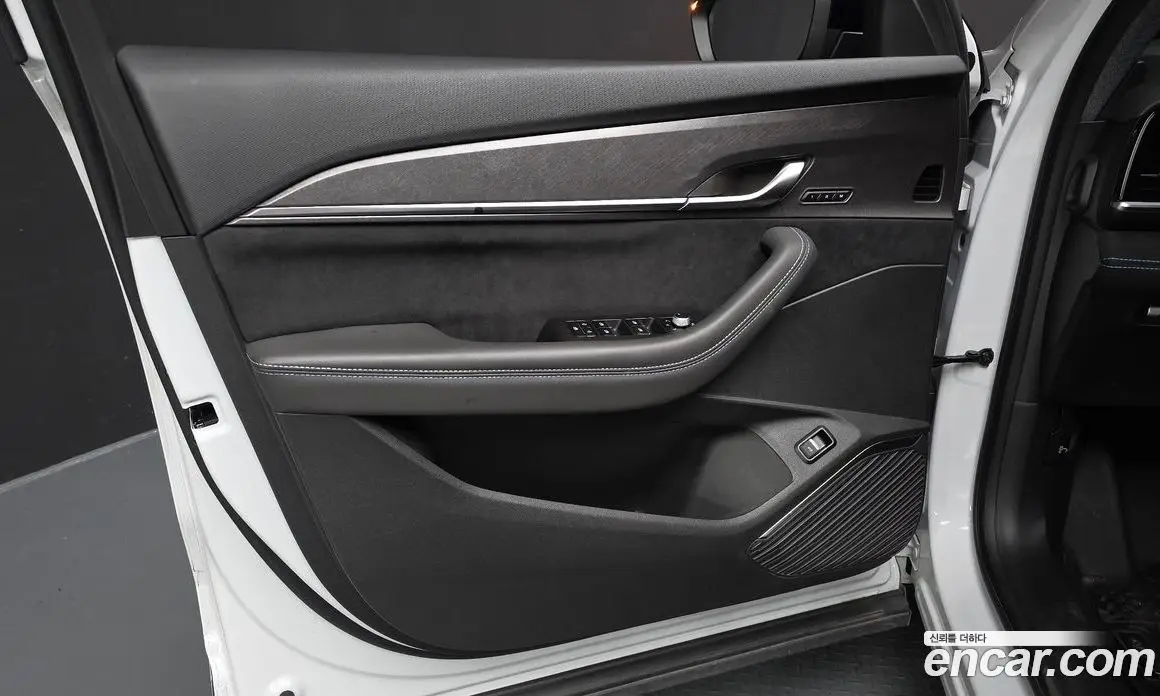 Renault (Samsung) Grand Koleos 2024 1.5 автомат (гидро), фото 13