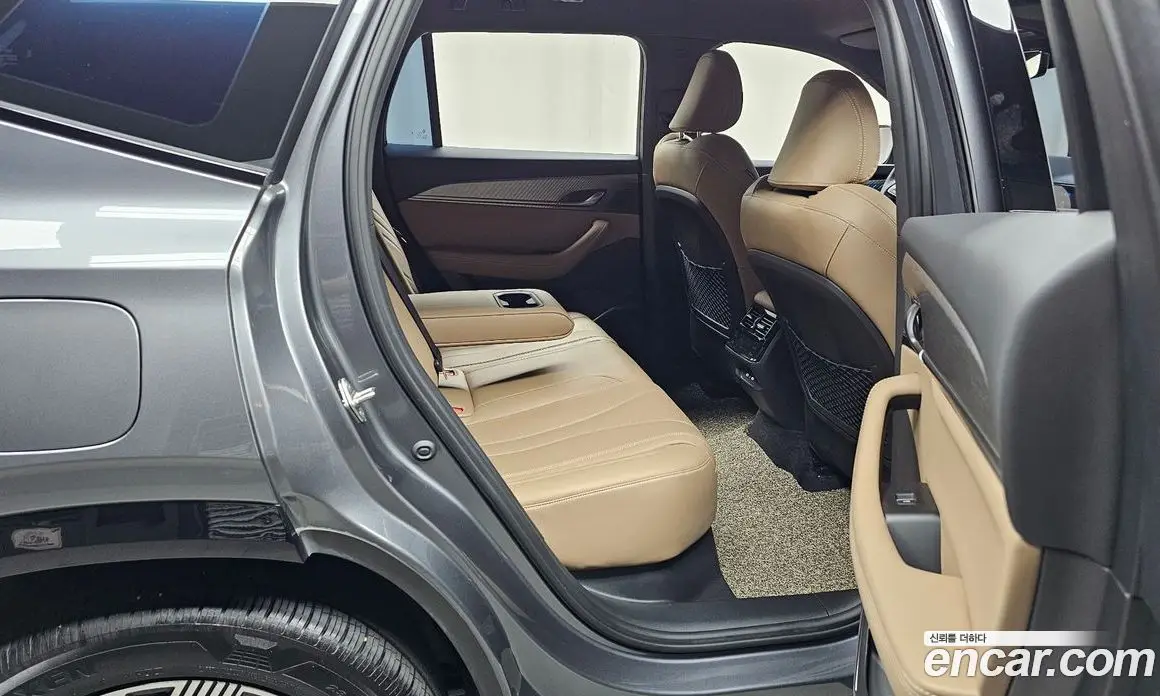 Renault (Samsung) Grand Koleos 2025 1.5 автомат (гидро), фото 17
