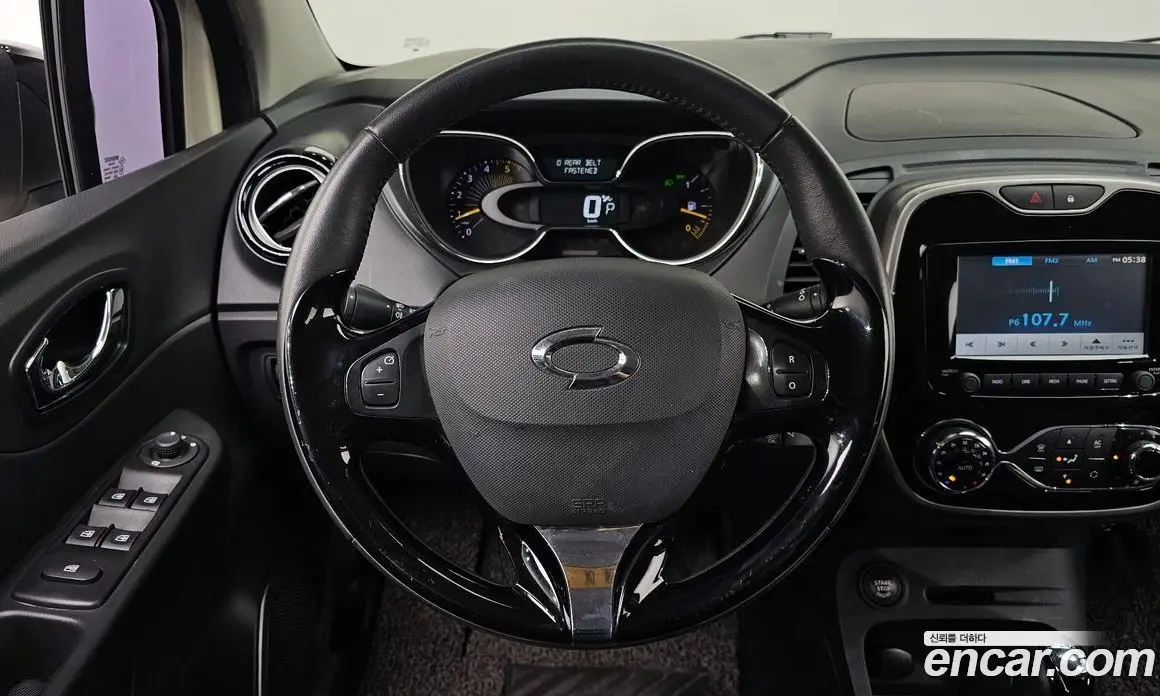 Renault (Samsung) QM3 2015 1.5 автомат (гидро), фото 13