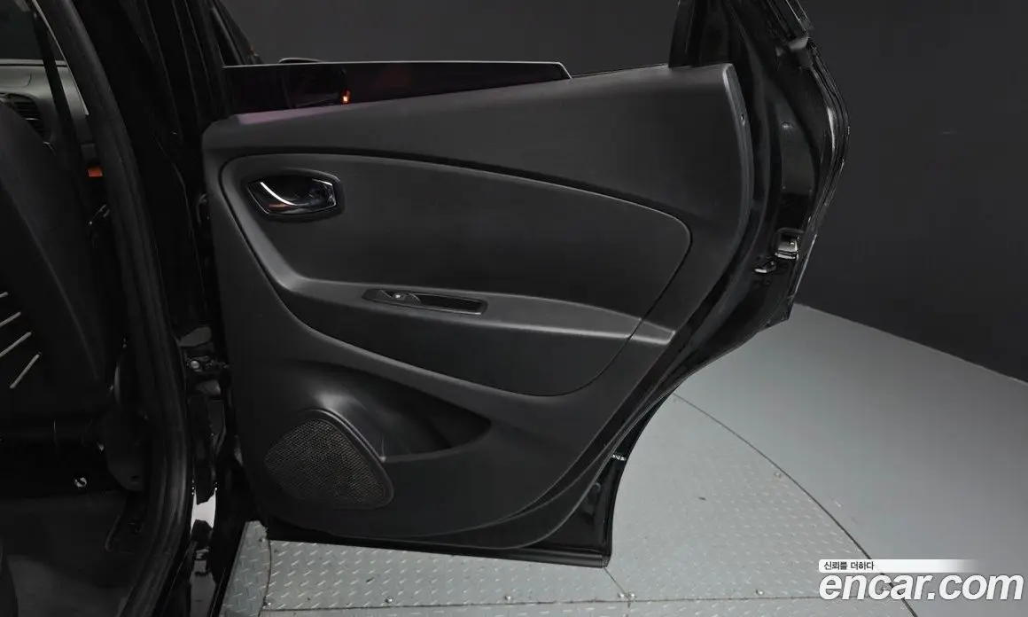 Renault (Samsung) QM3 2015 1.5 автомат (гидро), фото 15