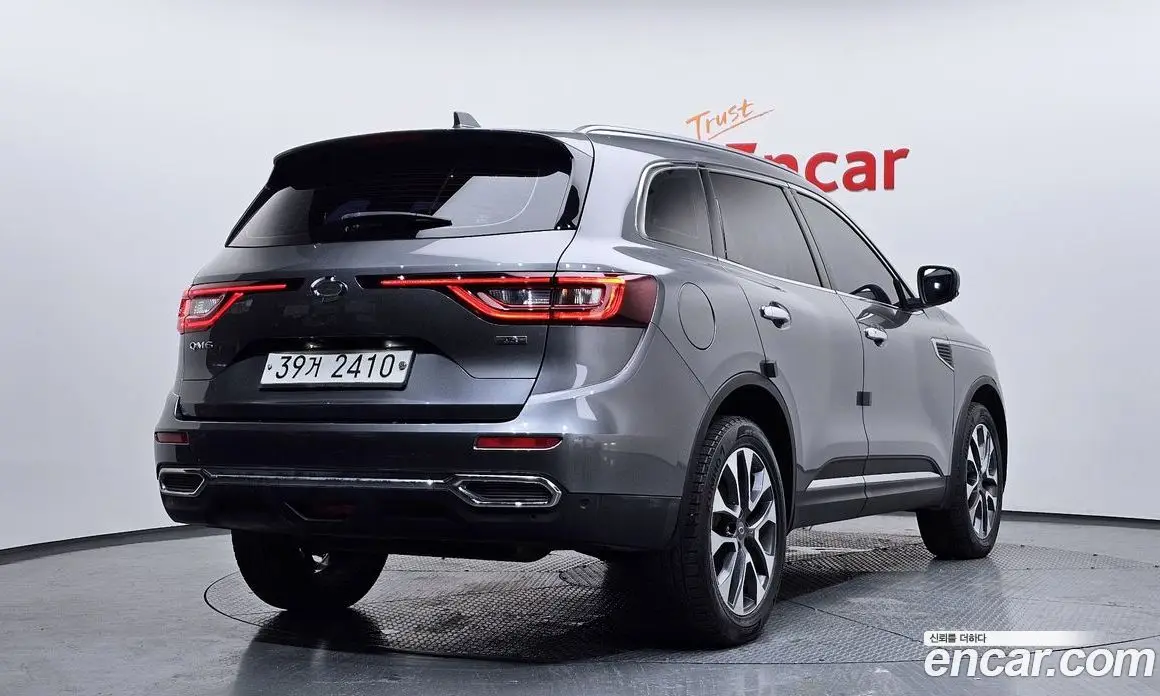 Renault (Samsung) QM6 2017 2.0 автомат (гидро), фото 2 Renault (Samsung) QM6 2017 2.0 автомат (гидро), фото 2