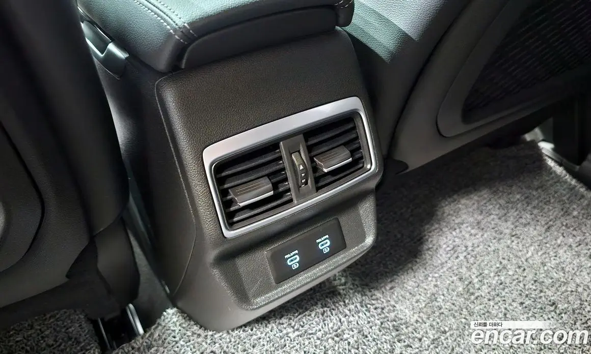 Renault (Samsung) QM6 2023 2.0 автомат (гидро), фото 28