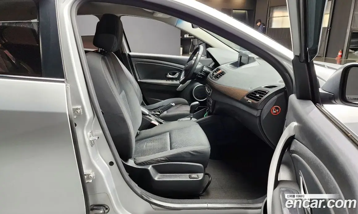 Renault (Samsung) SM3 2009 1.6 автомат (гидро), фото 10