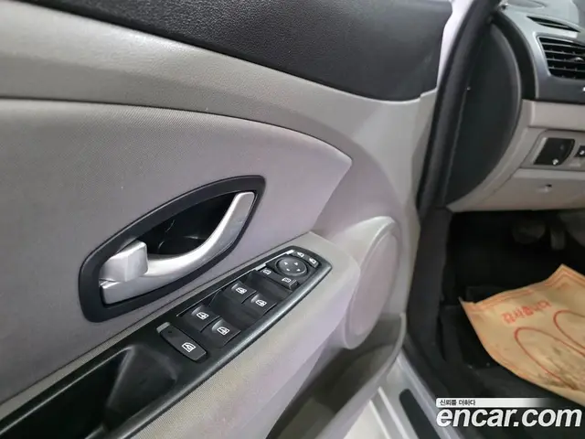 Renault (Samsung) SM3 2010 1.6 автомат (гидро), миниатюра 9