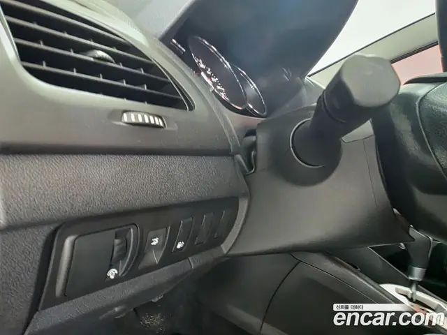 Renault (Samsung) SM3 2011 1.6 автомат (гидро), миниатюра 10