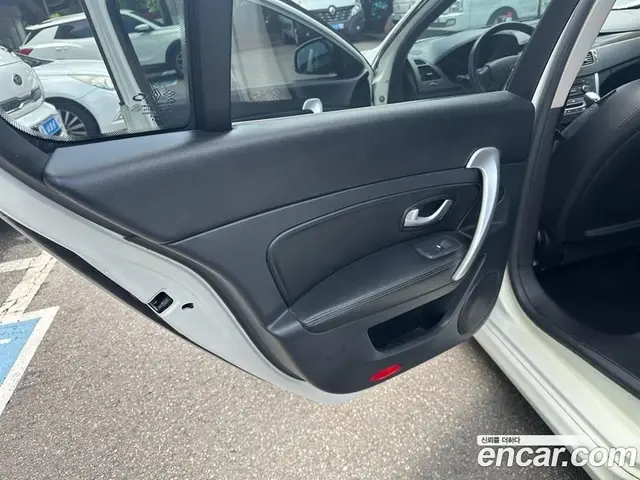 Renault (Samsung) SM5 2014 1.5 автомат (гидро), миниатюра 10