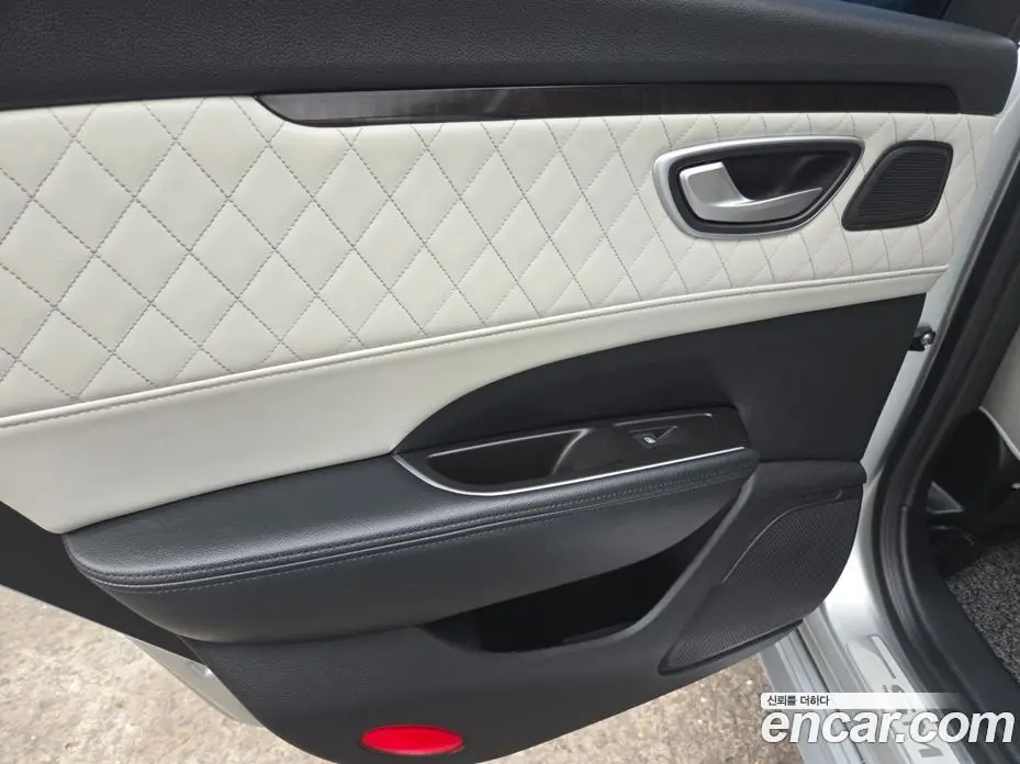 Renault (Samsung) SM6 2016 2.0 автомат (гидро), фото 15 Renault (Samsung) SM6 2016 2.0 автомат (гидро), фото 15