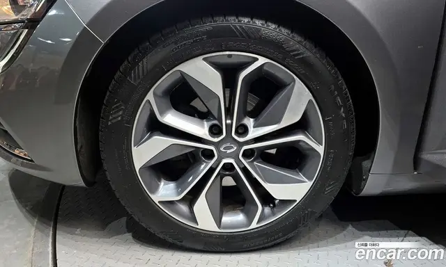 Renault (Samsung) SM6 2018 1.5 автомат (гидро), миниатюра 5