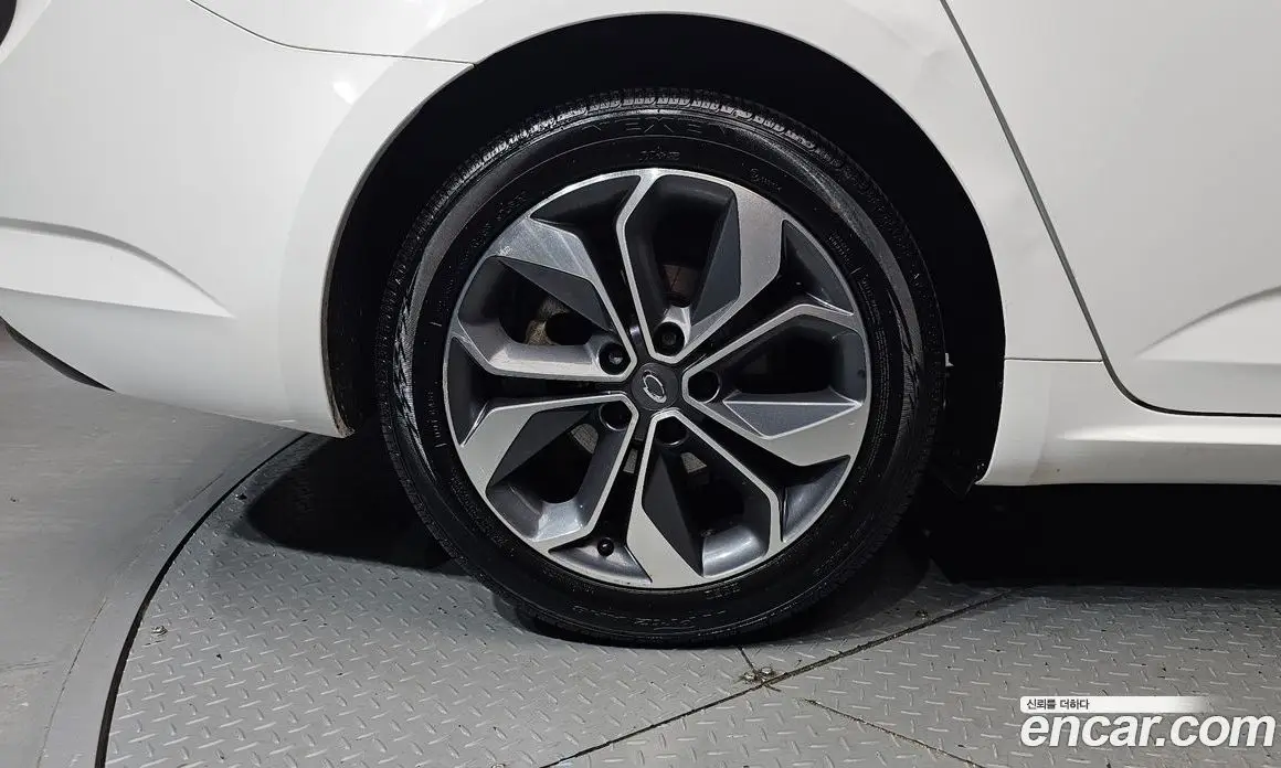 Renault (Samsung) SM6 2018 2.0 автомат (гидро), фото 5
