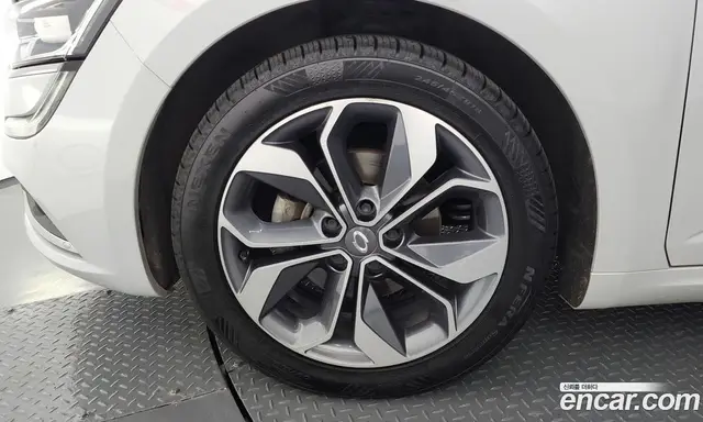 Renault (Samsung) SM6 2020 2.0 автомат (гидро), миниатюра 5