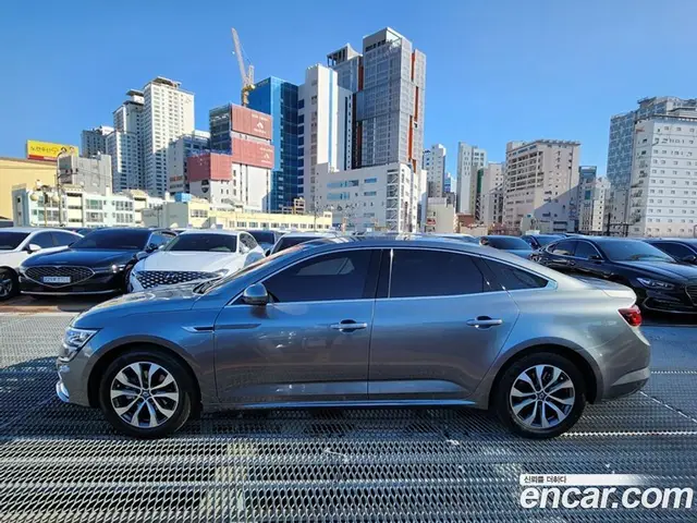 Renault (Samsung) SM6 2021 2.0 автомат (гидро), миниатюра 3