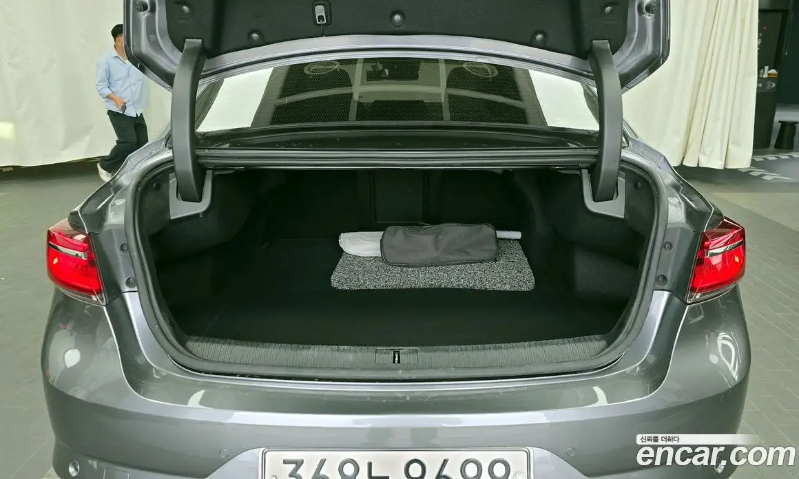 Renault (Samsung) SM6 2024 2.0 автомат (гидро), фото 20