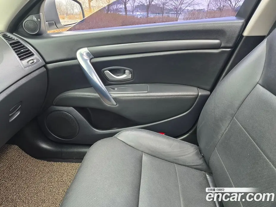 Renault (Samsung) SM7 2016 2.0 автомат (гидро), фото 17