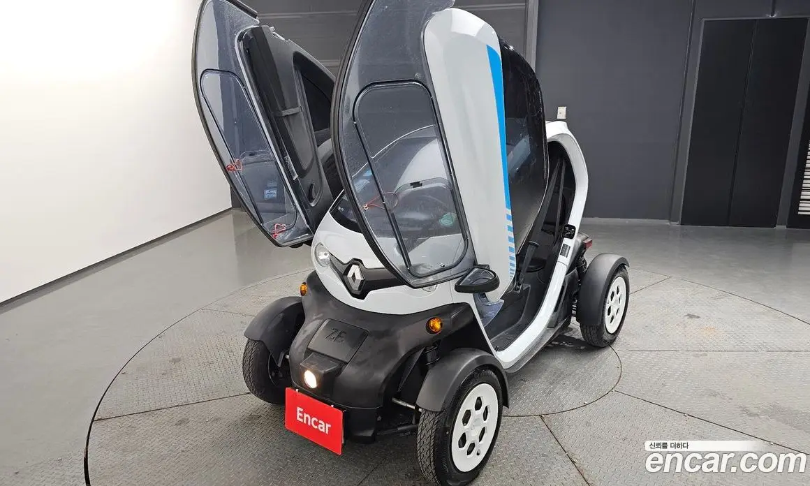 Renault (Samsung) Twizy 2020 0.1 автомат (гидро), фото 20
