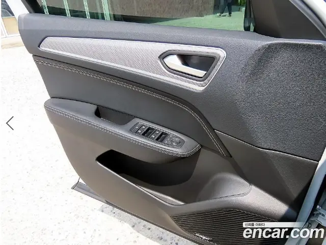 Renault (Samsung) XM3 2023 1.6 автомат (вариатор), миниатюра 11