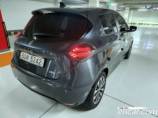 Renault (Samsung) Zoe 2021 автомат (гидро), миниатюра 8