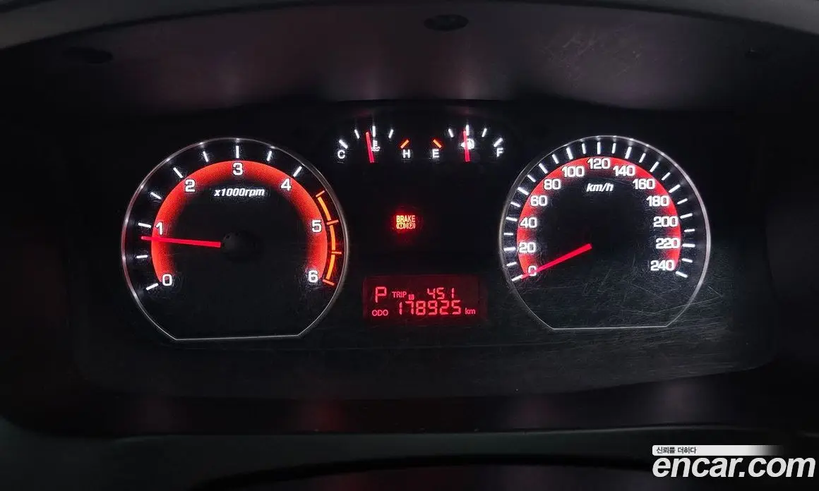SsangYong Korando 2016 2.0 автомат (гидро), фото 11