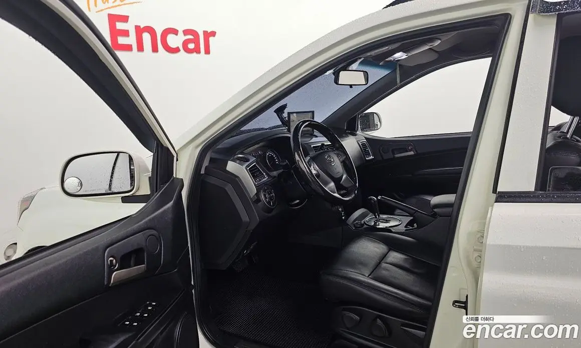 SsangYong Korando 2016 2.0 автомат (гидро), фото 13