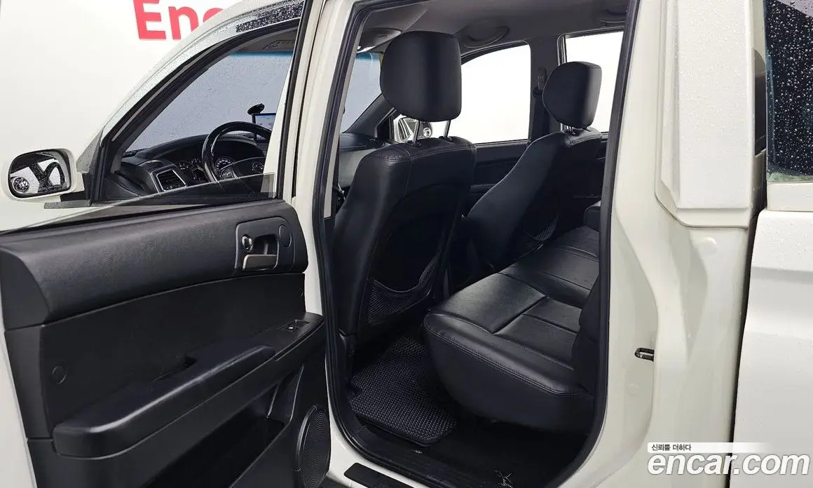 SsangYong Korando 2016 2.0 автомат (гидро), фото 17