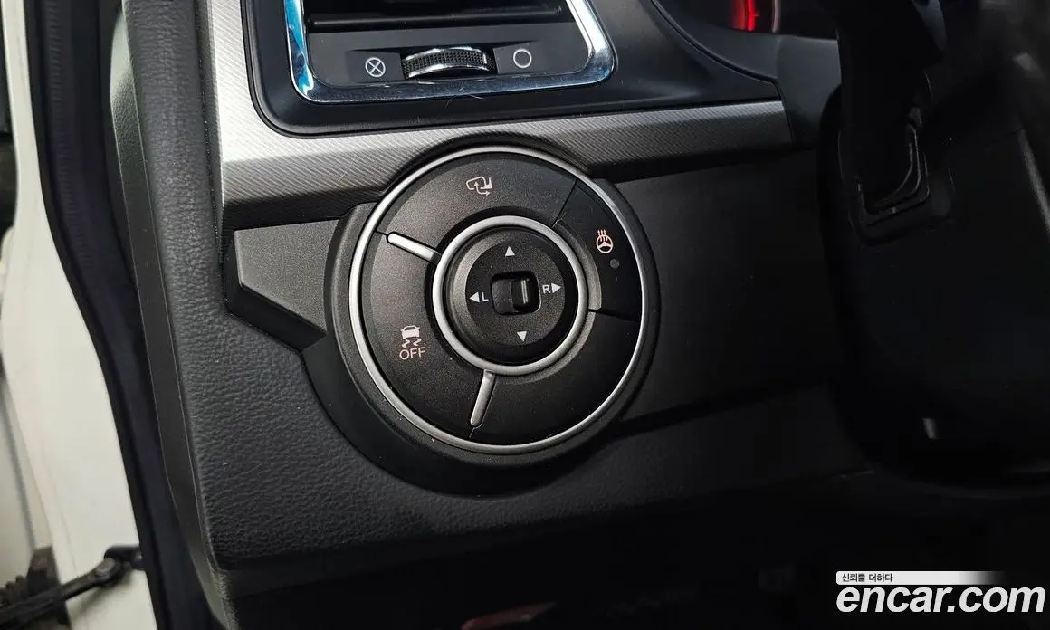 SsangYong Korando 2016 2.0 автомат (гидро), фото 23
