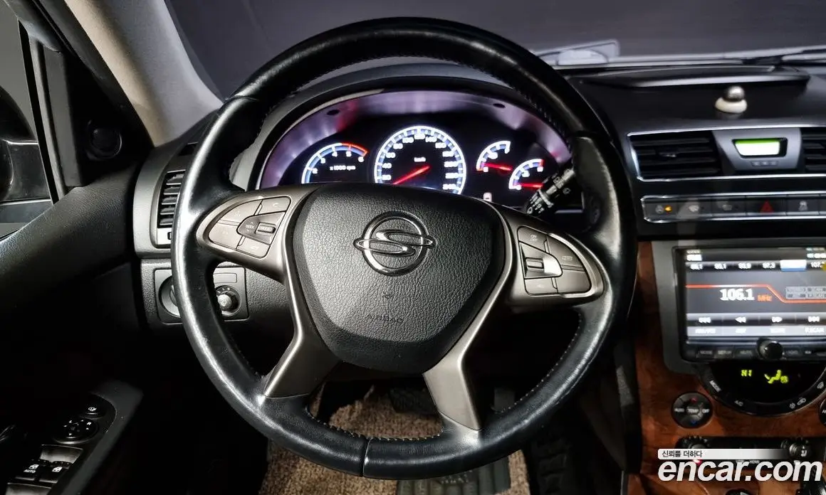 SsangYong Rexton 2015 2.2 автомат (гидро), фото 13