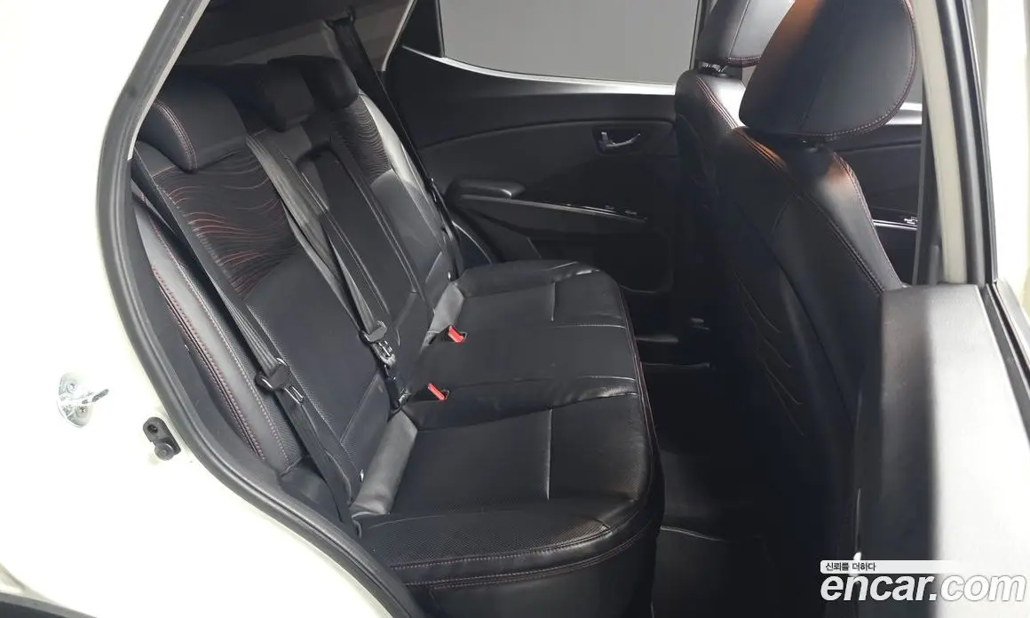 SsangYong TIBOLI 2017 1.6 автомат (гидро), фото 17