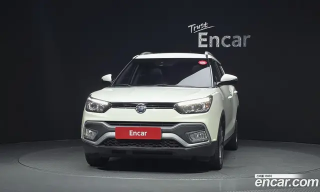 SsangYong TIBOLI 2017 1.6 автомат (гидро), миниатюра 3