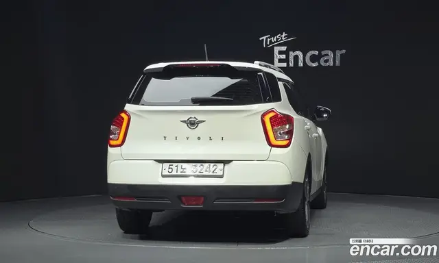 SsangYong TIBOLI 2017 1.6 автомат (гидро), миниатюра 4