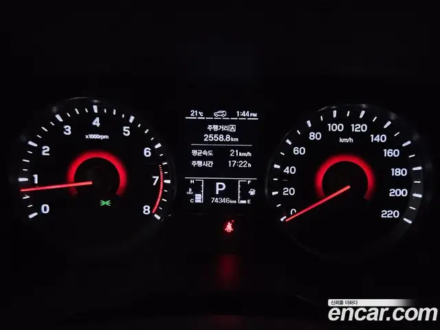 SsangYong TIBOLI 2022 1.5 автомат (гидро), миниатюра 8