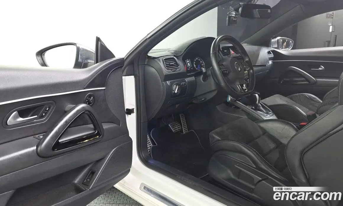 Volkswagen Scirocco 2013 2.0 автомат (гидро), фото 12