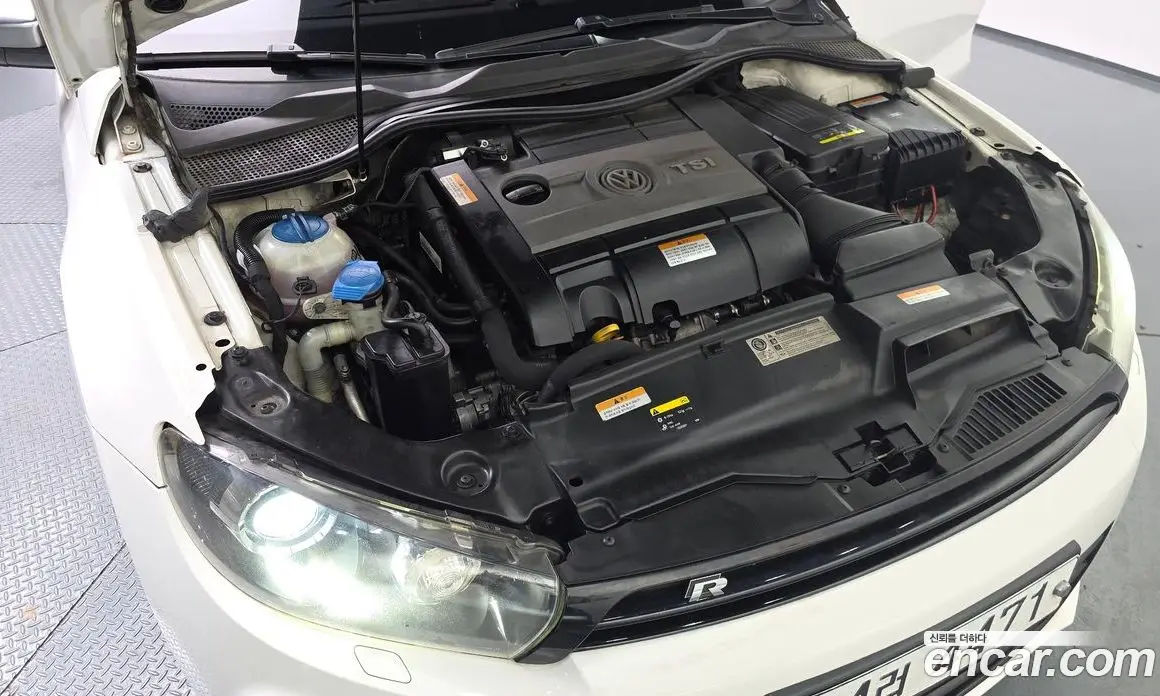 Volkswagen Scirocco 2013 2.0 автомат (гидро), фото 5
