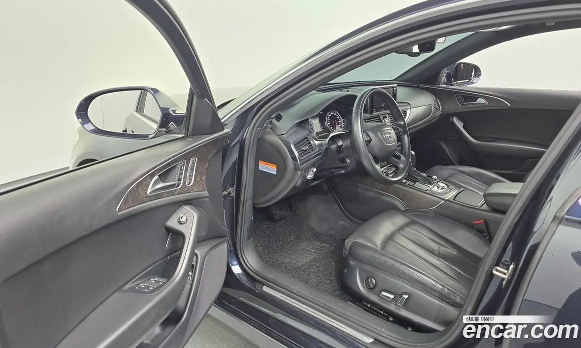 Audi A6 2018 2.0 автомат (гидро), фото 13