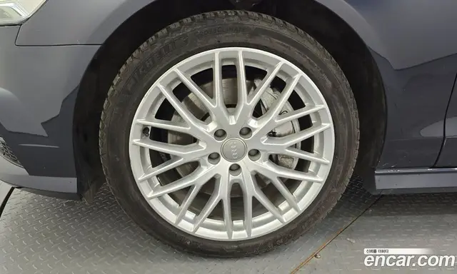 Audi A6 2018 2.0 автомат (гидро), миниатюра 5