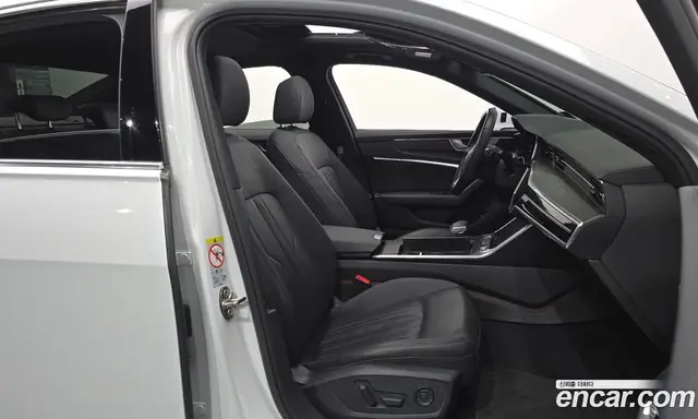 Audi A6 2019 2.0 автомат (гидро), миниатюра 11