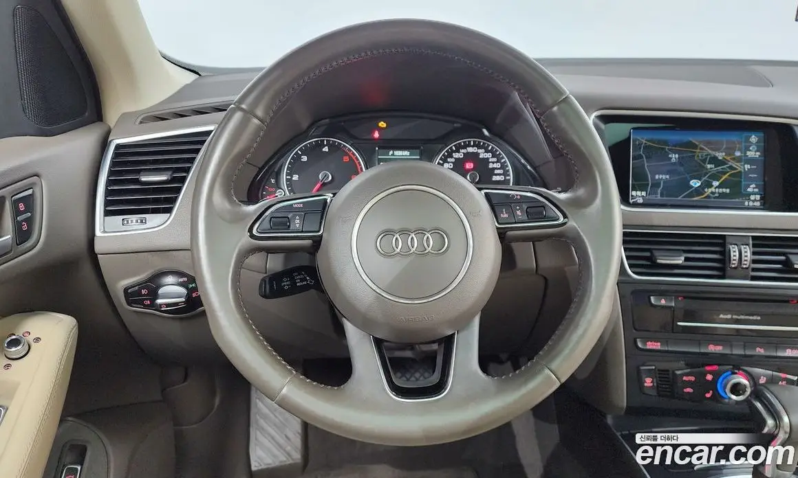 Audi Q5 2016 2.0 автомат (гидро), фото 13
