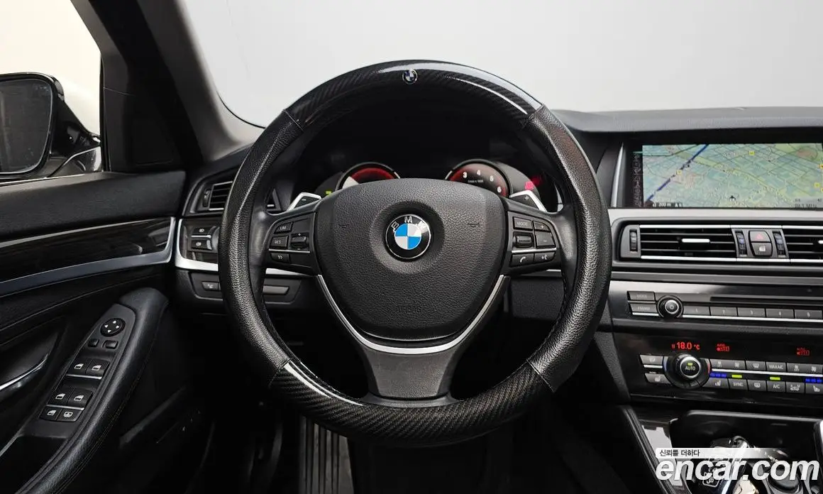 BMW 5 серия 2016 2.0 автомат (гидро), фото 13