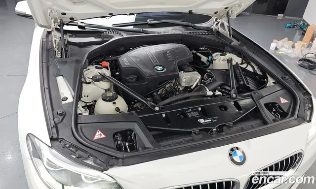 BMW 5 серия 2016 2.0 автомат (гидро), миниатюра 6
