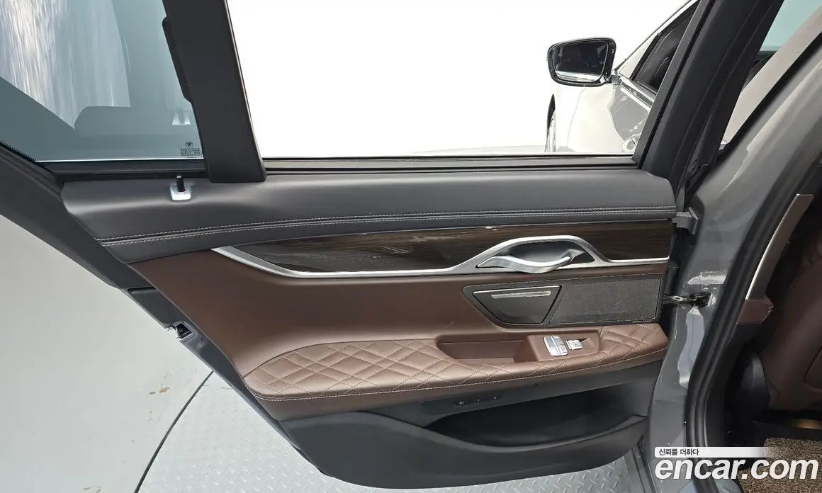 BMW 7 серия 2020 3.0 автомат (гидро), фото 14