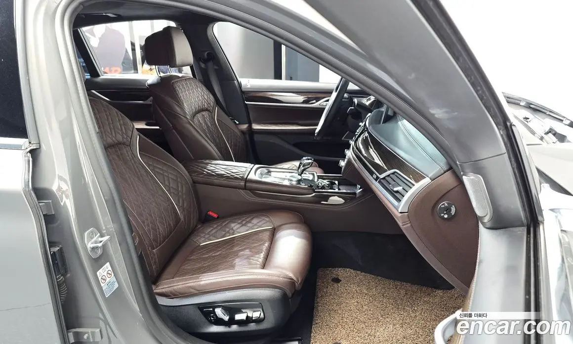 BMW 7 серия 2020 3.0 автомат (гидро), фото 15