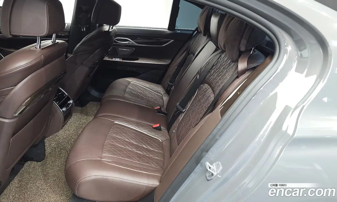 BMW 7 серия 2020 3.0 автомат (гидро), фото 16