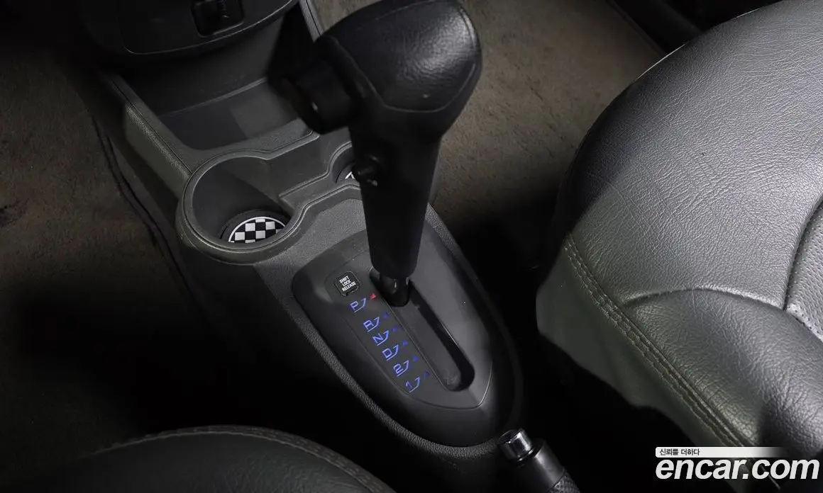 Chevrolet Spark 2013 1.0 автомат (гидро), фото 12