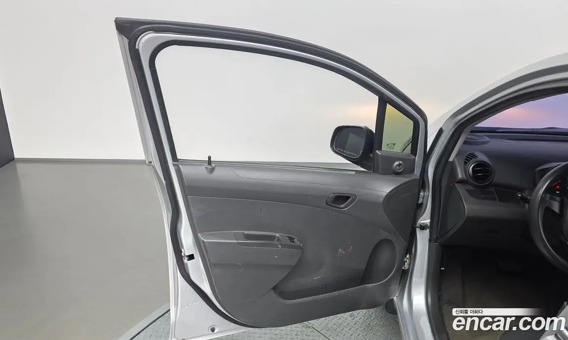 Chevrolet Spark 2013 1.0 автомат (гидро), фото 14