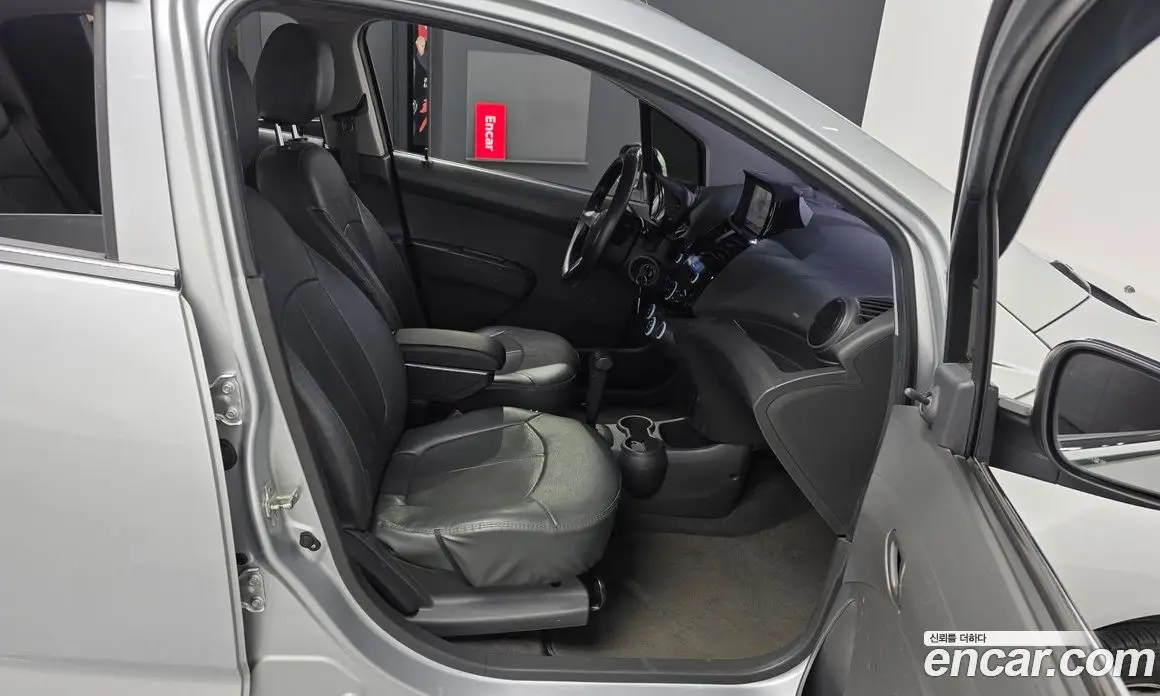 Chevrolet Spark 2013 1.0 автомат (гидро), фото 17