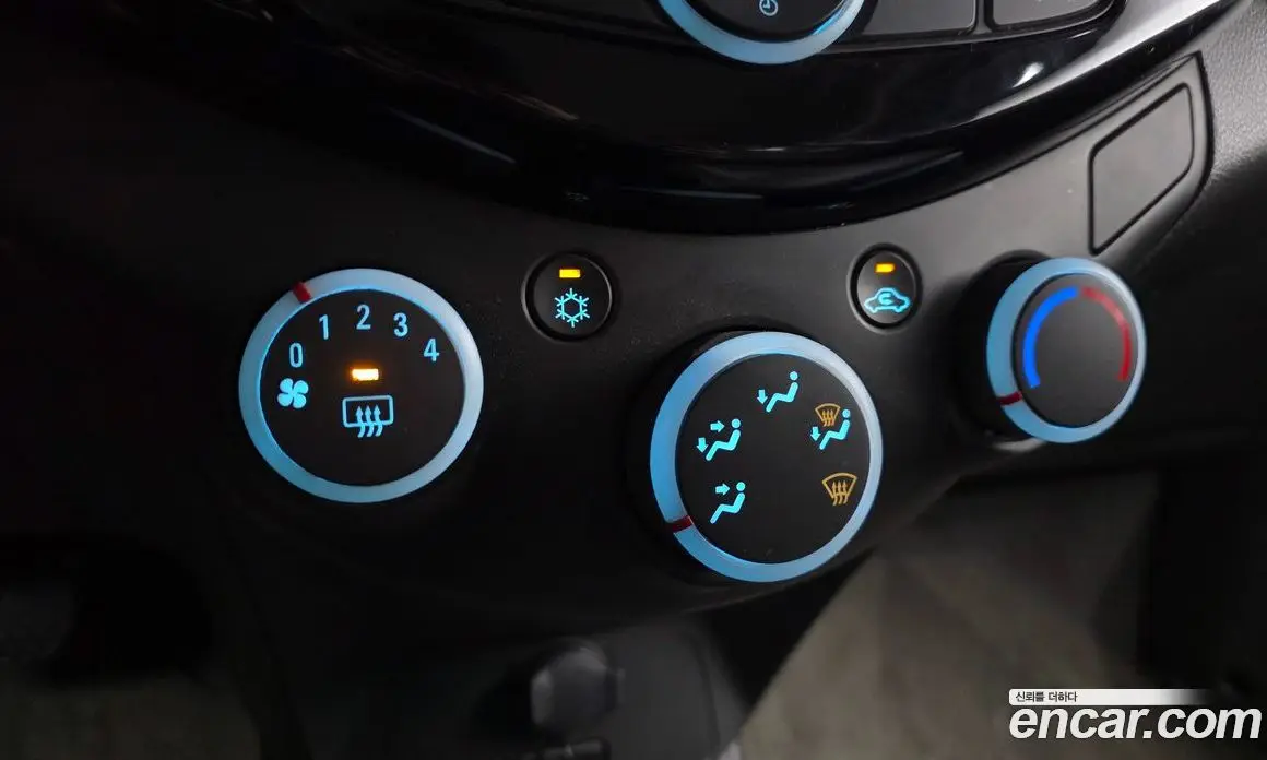 Chevrolet Spark 2013 1.0 автомат (гидро), фото 31