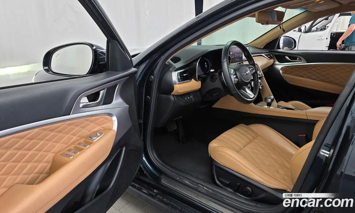 Genesis G70 2022 2.0 автомат (гидро), фото 13