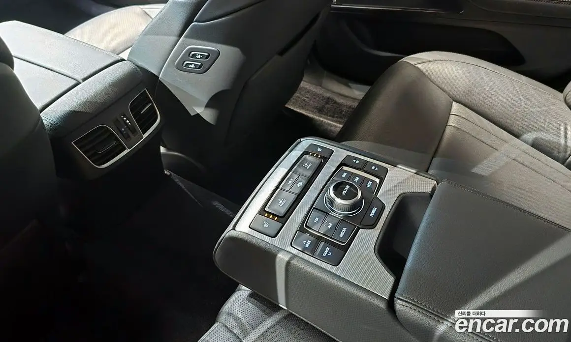 Genesis G80 2017 3.3 автомат (гидро), фото 17
